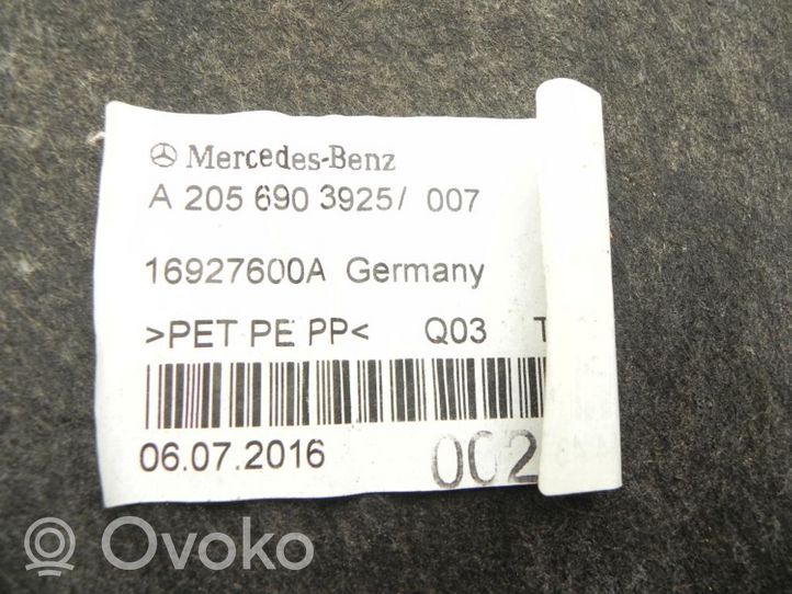 Mercedes-Benz C W205 Tapis de sol arrière A2056903925