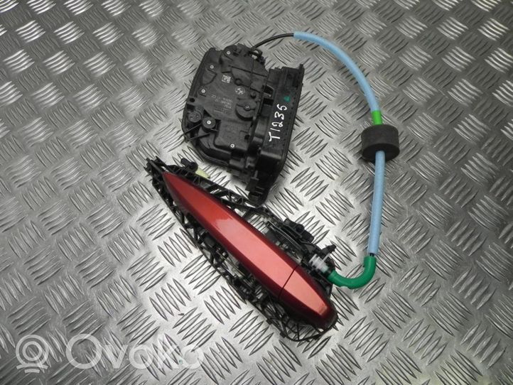 BMW X1 F48 F49 Loading door lock 7281940