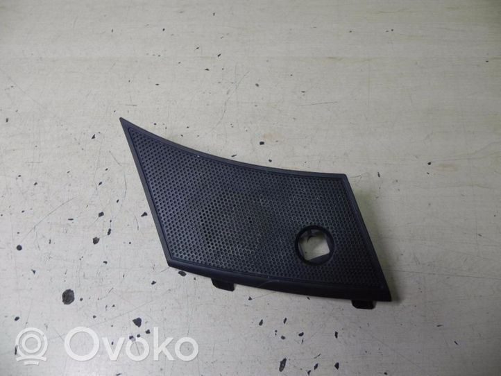 Nissan Qashqai+2 Maskownica głośnika niskotonowego 28176JD