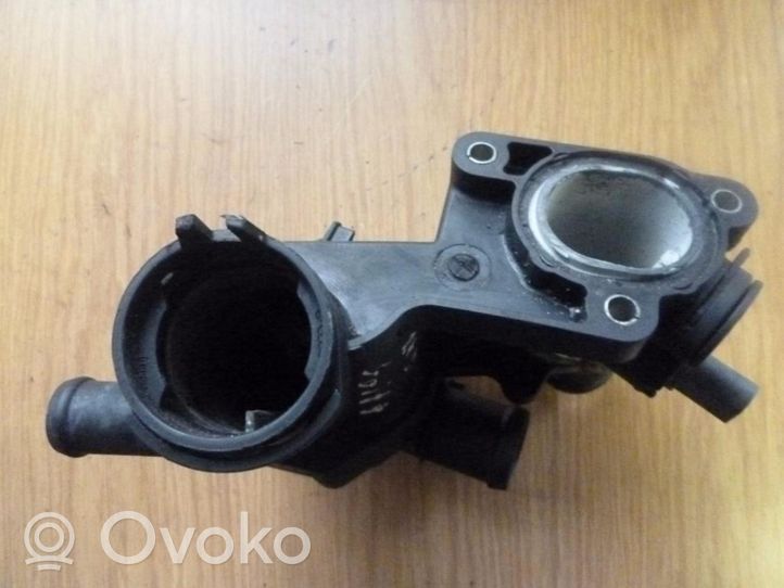 Volkswagen Golf Plus Obudowa termostatu 357121140