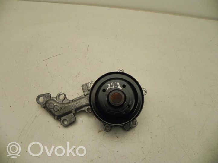 Toyota Yaris Pompa dell’acqua 1610009750