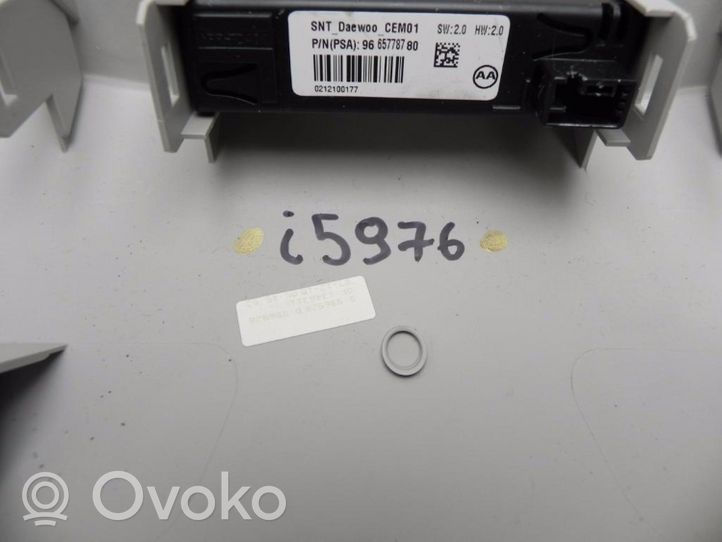 Citroen C4 II Inne oświetlenie wnętrza kabiny 9671645977