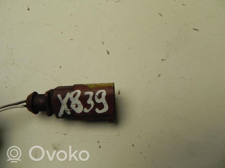 Volkswagen Touran I Gummidichtung Heckklappe 03G906088