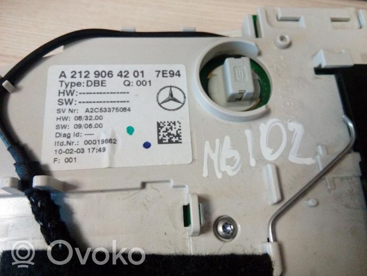 Mercedes-Benz E W212 Kitas salono žibintas A2129064201