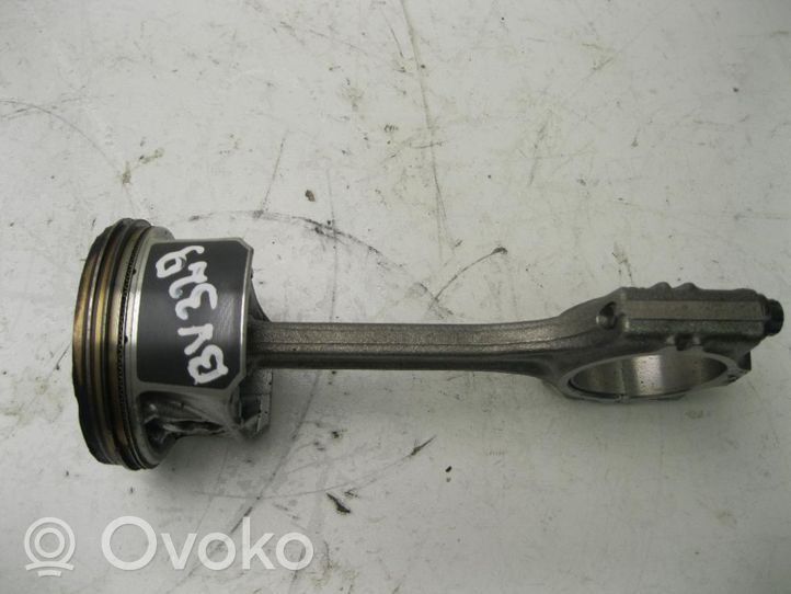 Seat Ibiza IV (6J,6P) Piston avec bielle 07617547