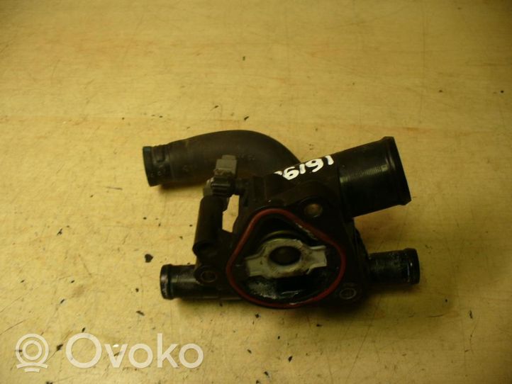 Nissan Qashqai+2 Obudowa termostatu 8200801570