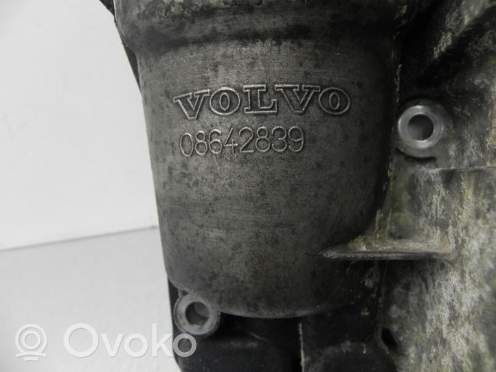 Volvo V70 Kita variklio detalė 08642839