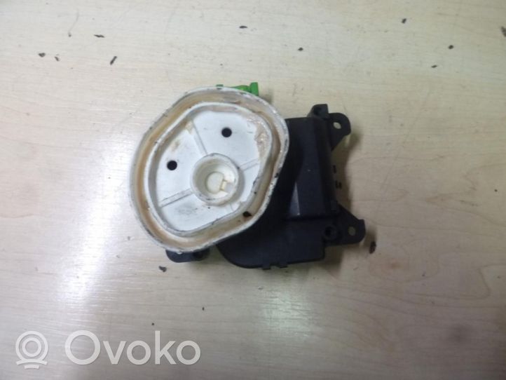 Suzuki SX4 Tuloilmaventtiilin käyttömoottori 1138002530