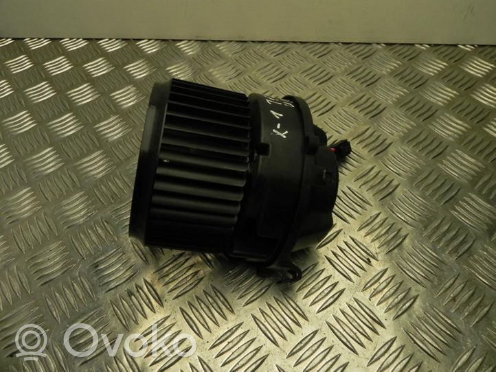 BMW X1 F48 F49 Soplador/ventilador calefacción 9297752