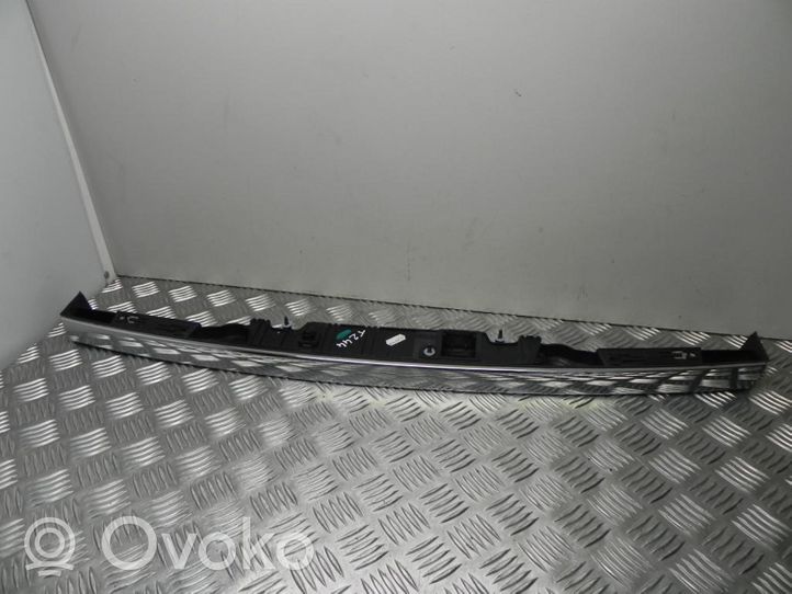 BMW 7 F01 F02 F03 F04 Lampa oświetlenia tylnej tablicy rejestracyjnej 7200035