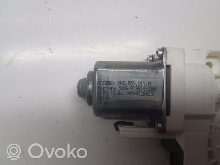 Skoda Yeti (5L) Elektryczny podnośnik szyby drzwi przednich 8K0959811A