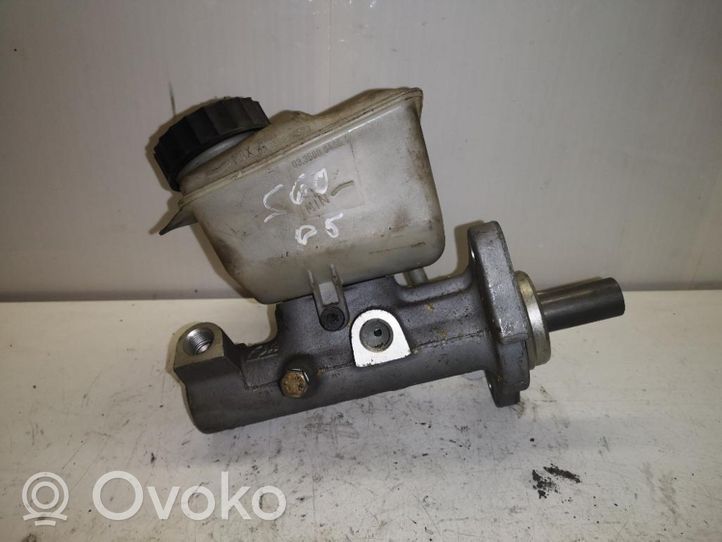 Volvo S60 Główny cylinder hamulca 8646008