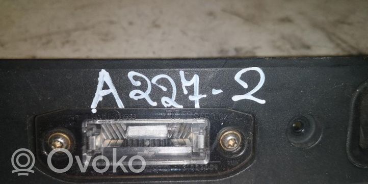 Volvo S60 Tailgate opening switch 31253640