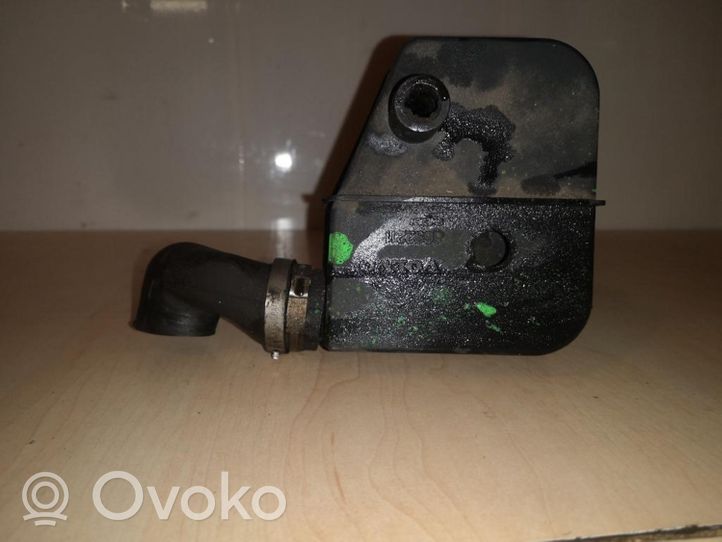 Volvo S60 Separatore dello sfiato dell’olio 862211