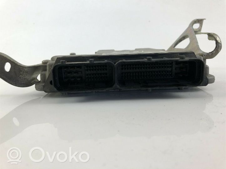 Toyota Auris 150 Muut ohjainlaitteet/moduulit 0281019177