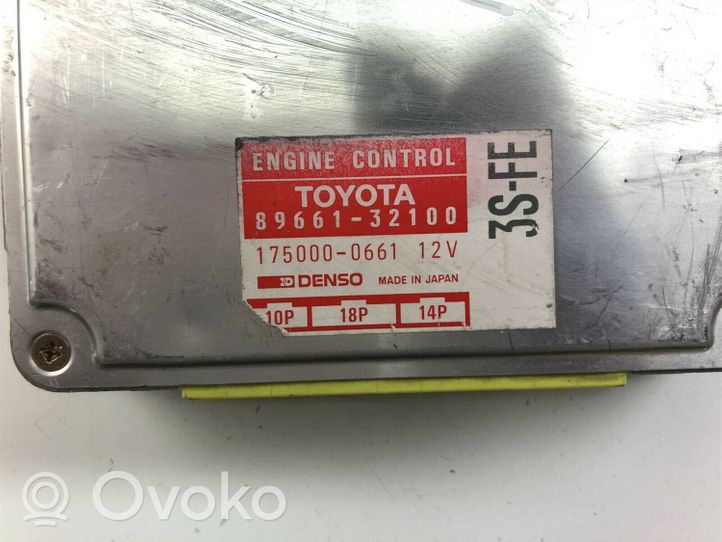 Toyota Camry Altre centraline/moduli 8966132100
