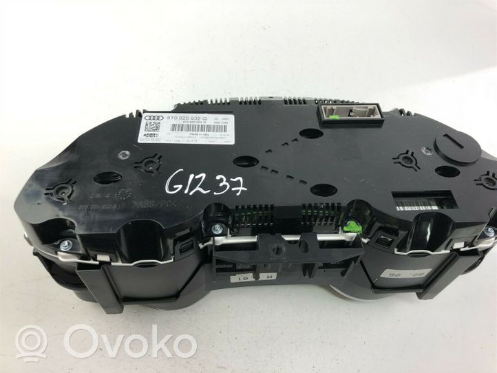 Audi A5 8T 8F Tachimetro (quadro strumenti) 8T0920932Q