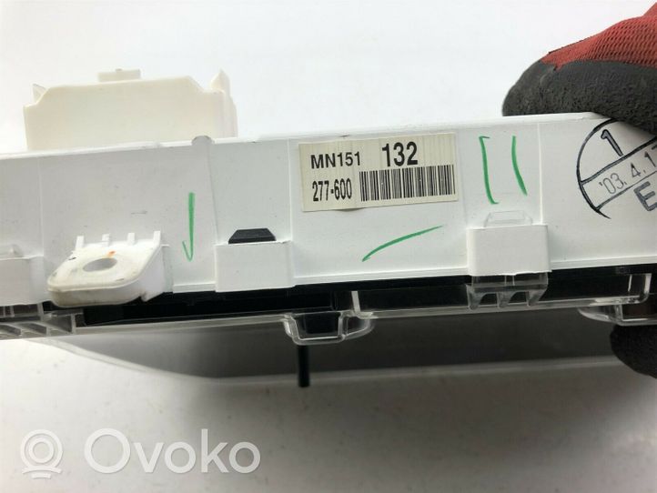 Mitsubishi Outlander Licznik / Prędkościomierz MN151132
