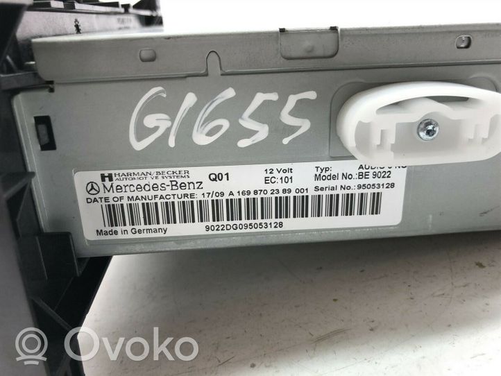 Mercedes-Benz B W245 Radio/CD/DVD/GPS-pääyksikkö A1698702389