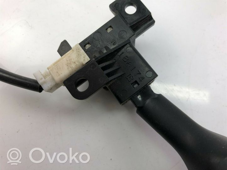 Toyota RAV 4 (XA20) Cruise control switch 18A174