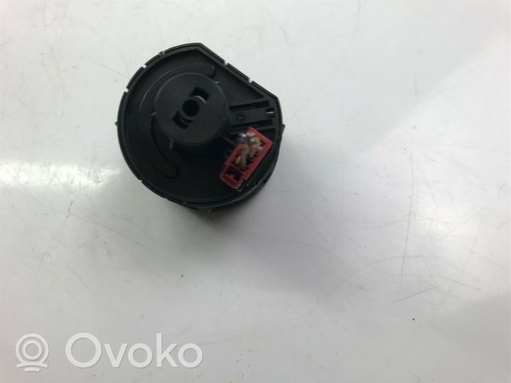 Volkswagen Polo V 6R Autres commutateurs / boutons / leviers 5G0941431AJWZU