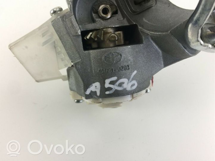 Toyota Avensis T270 Virtalukko 8978305030