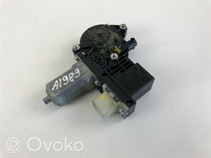 Hyundai i20 (PB PBT) Motorino alzacristalli della portiera anteriore 988101J110