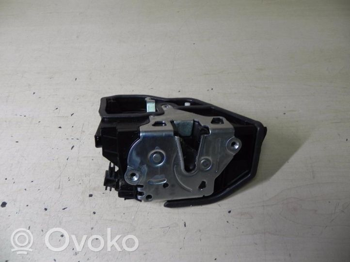 BMW X3 F25 Serratura portiera di carico 7318416