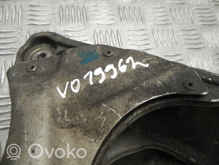 BMW 3 E90 E91 EGR aušintuvo kronšteinas 6772156