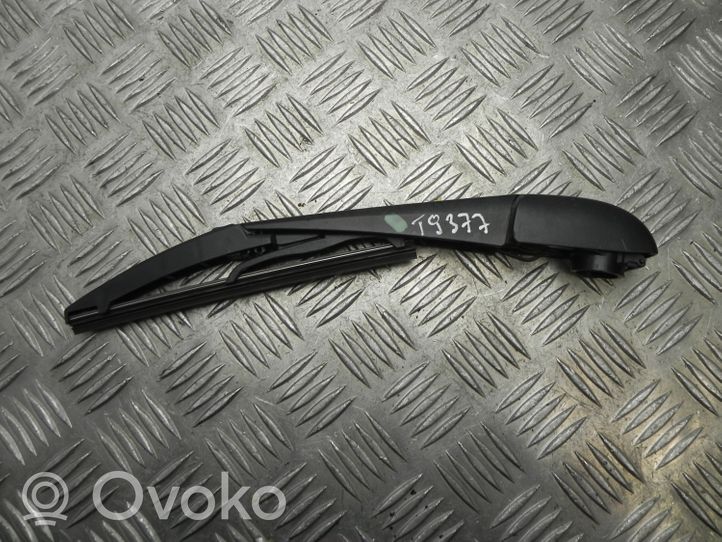 Toyota Auris E180 Rear wiper blade arm AJ98018