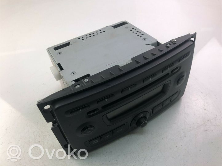 Smart ForTwo II Radio / CD/DVD atskaņotājs / navigācija A4518202879