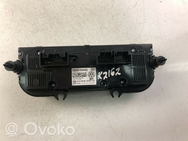 Volkswagen PASSAT B8 Ilmastoinnin ohjainlaite 5G0907044DQ