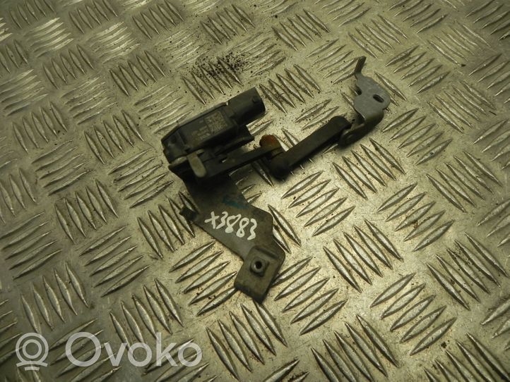 Volvo S90, V90 Air suspension front height level sensor 32246632