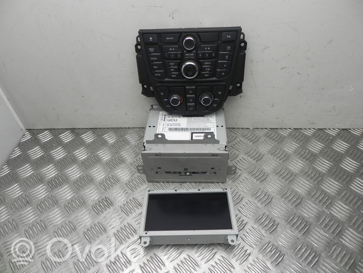 Vauxhall Astra J Radio/CD/DVD/GPS-pääyksikkö 95137306