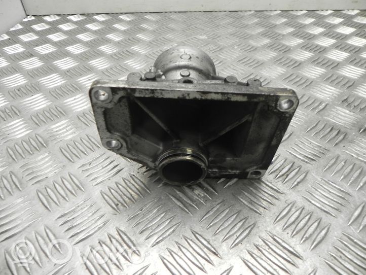 BMW 5 GT F07 Supporto della valvola di raffreddamento EGR 7578653