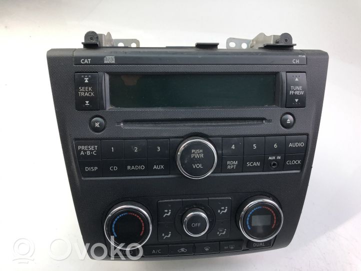 Nissan Altima Unidad delantera de radio/CD/DVD/GPS 28185ZN40B