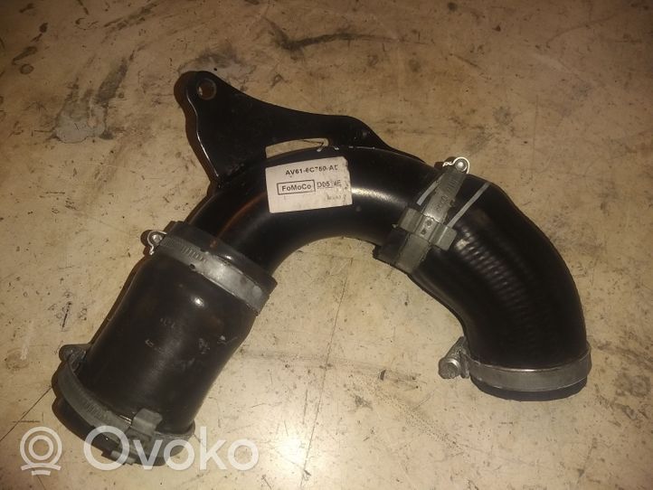 Volvo V40 Tuyau de liquide de refroidissement moteur AV616C750AD