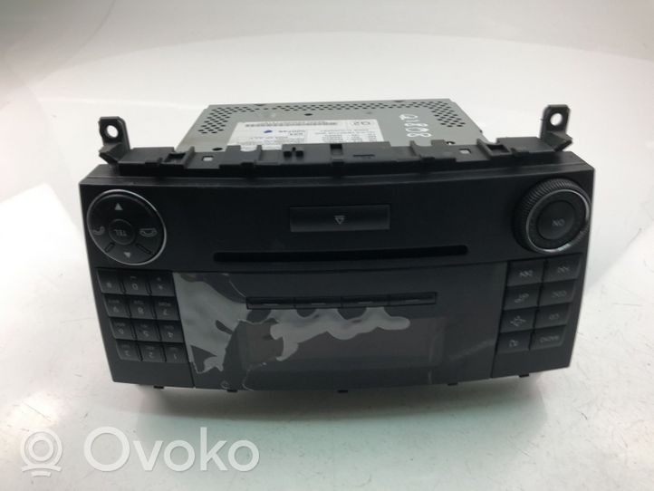 Mercedes-Benz C AMG W203 Panel / Radioodtwarzacz CD/DVD/GPS A2038700589