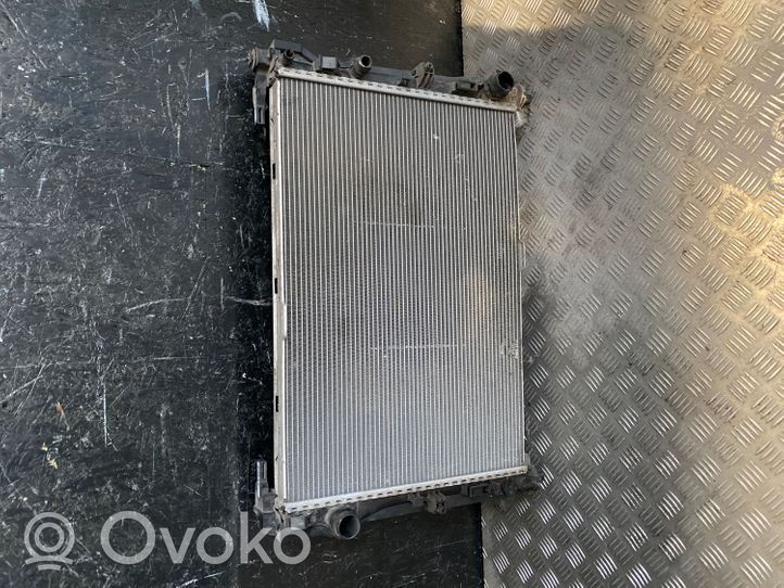 Mercedes-Benz C AMG W205 Dzesēšanas šķidruma radiators A0995007303A0995042218