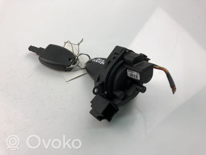 Volvo V50 Ignition key/card 30768036