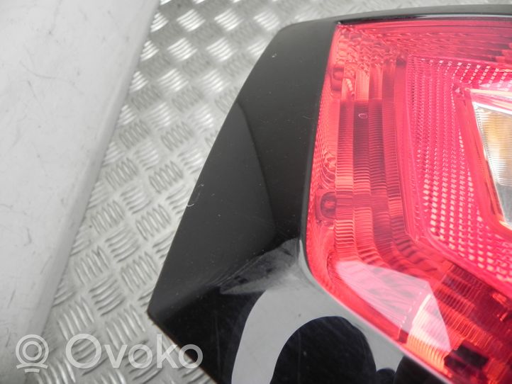 Skoda Fabia Mk3 (NJ) Lampa tylna 6V9945095