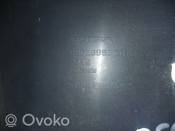 Volvo XC90 Sivuhelman/astinlaudan suoja 08626957