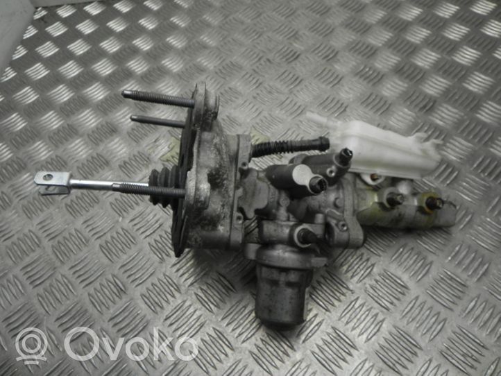 Renault Zoe Główny cylinder hamulca 460115213R