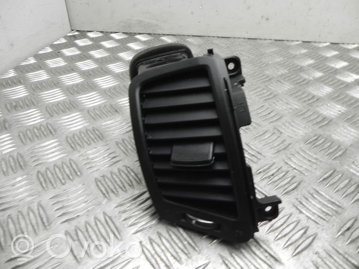 KIA Sorento Rear air vent grill 974102P000