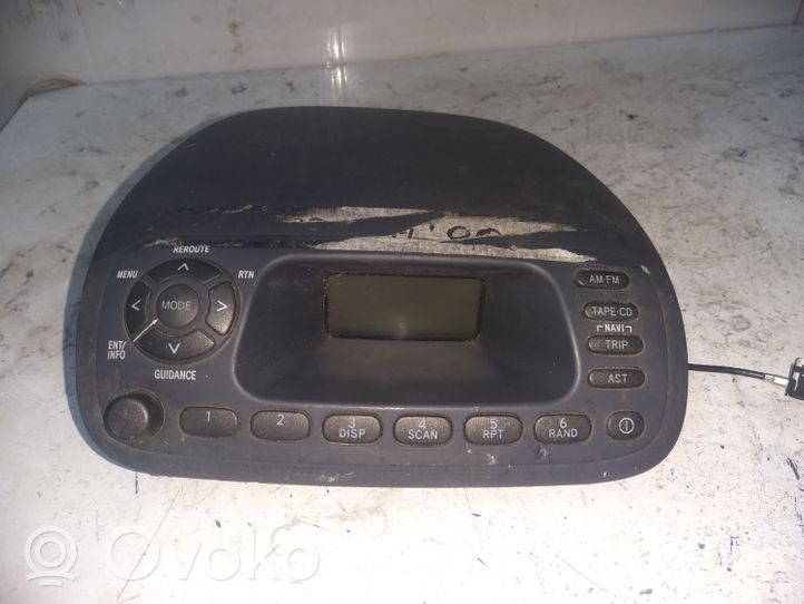 Toyota Corolla E110 Radio/CD/DVD/GPS-pääyksikkö 8611012040