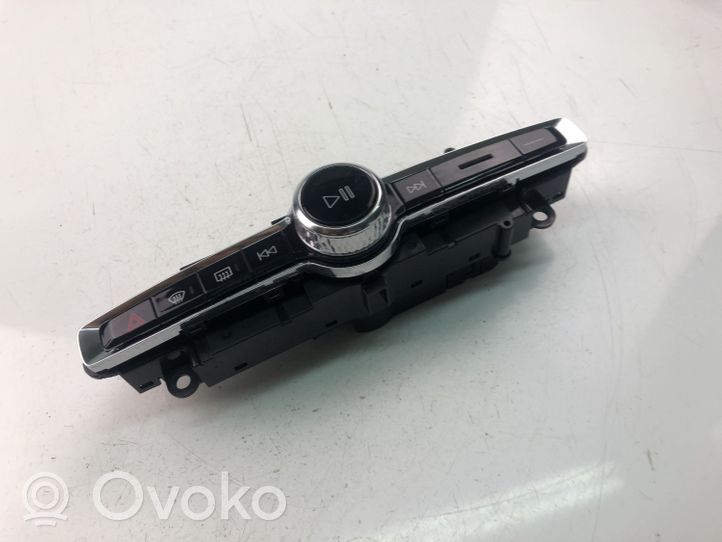 Volvo S90, V90 Ilmastoinnin ohjainlaite P31398845