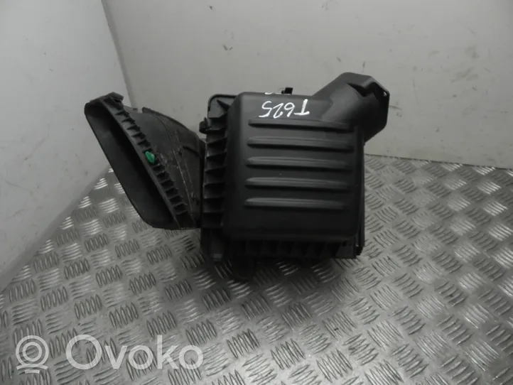 Jeep Grand Cherokee Luftfilterkasten 68199048AA