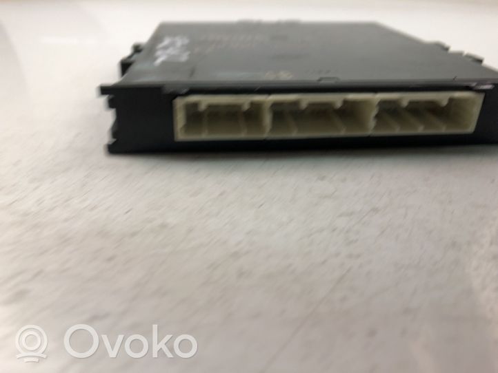 Toyota Prius+ (ZVW40) Keyless go vadības bloks 8999047311