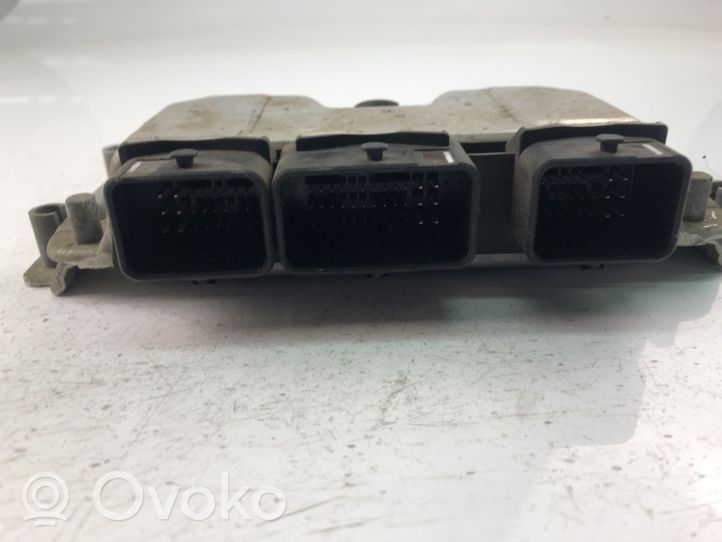 Citroen Berlingo Sterownik / Moduł ECU 9657498680