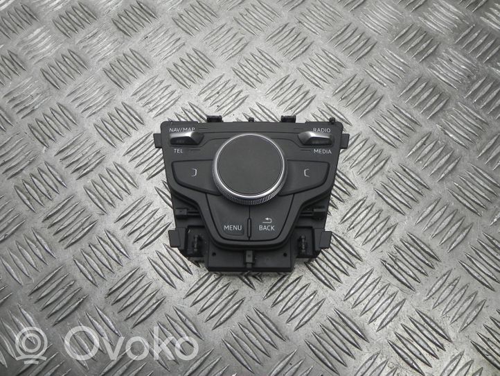 Audi A5 8T 8F Muut kytkimet/nupit/vaihtimet 8W0919614J